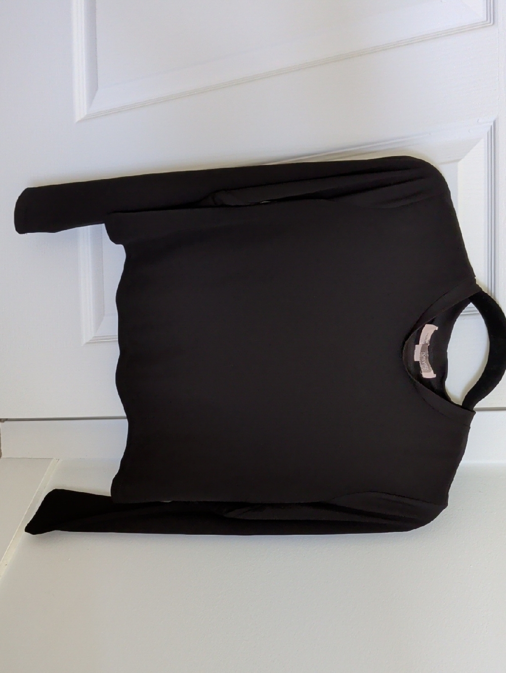 Forever 21 Black Split-back Long Sleeve Top
